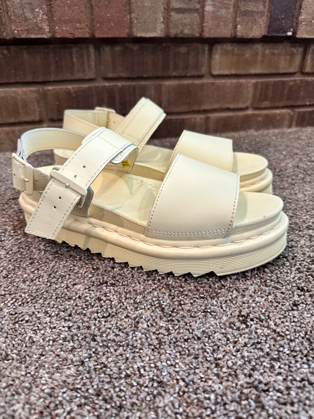 Dr. Martens Voss Mono Platform Sandals Pale Yellow US 9 EU 41 Minimalist Grunge - Picture 3 of 9